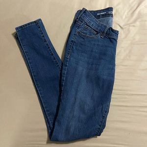 Old Navy skinny jeans size 4 long